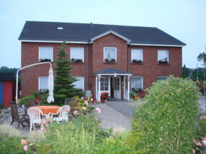 Отель Ferienhaus Tobie  Алефельд